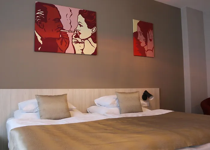 1.Republic Hotel